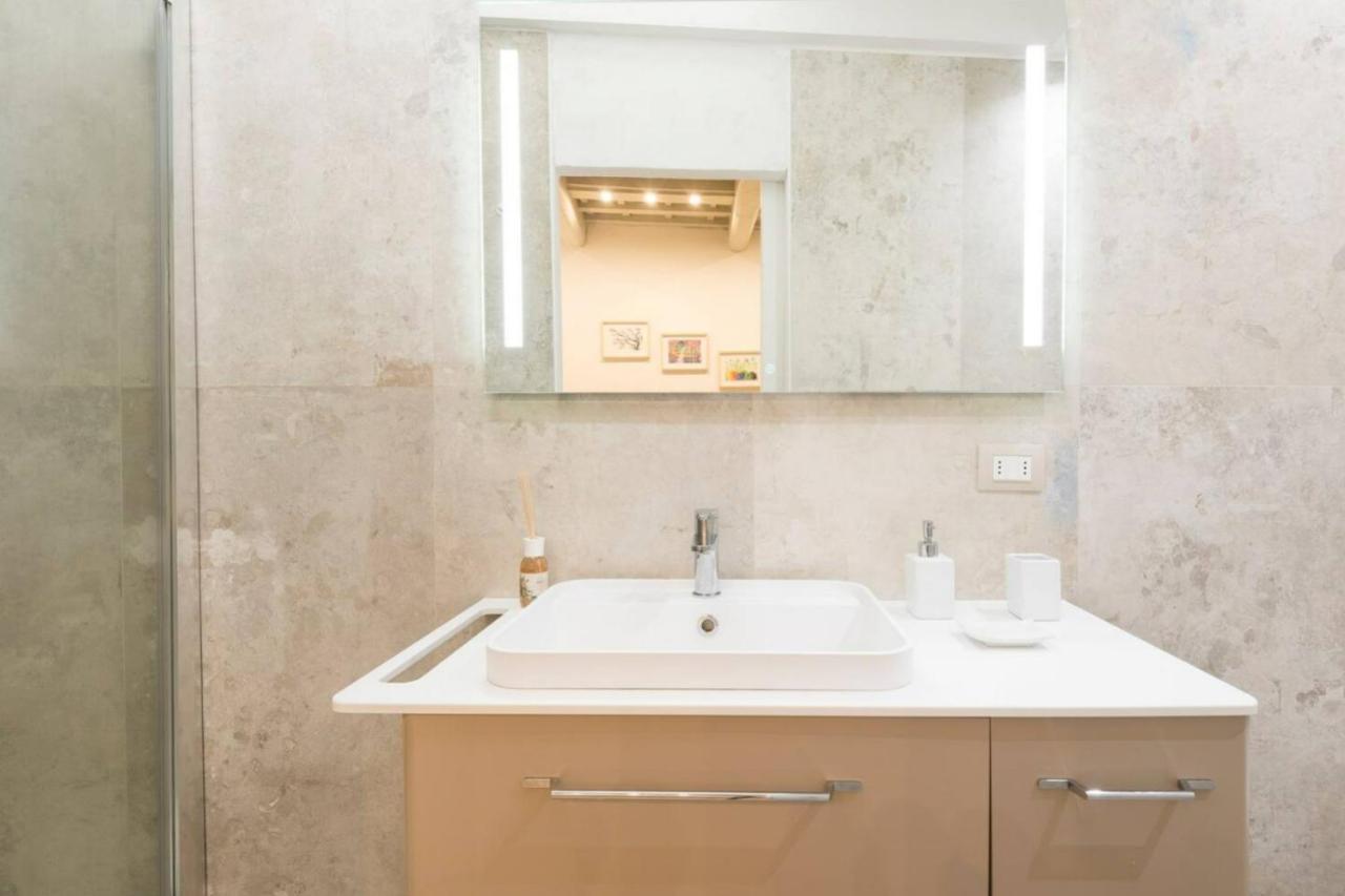 פירנצה Cozy Apartment Near Ponte Vecchio מראה חיצוני תמונה